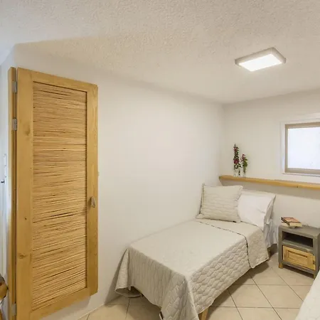 Vitamine Sea House - Island Living Paros *