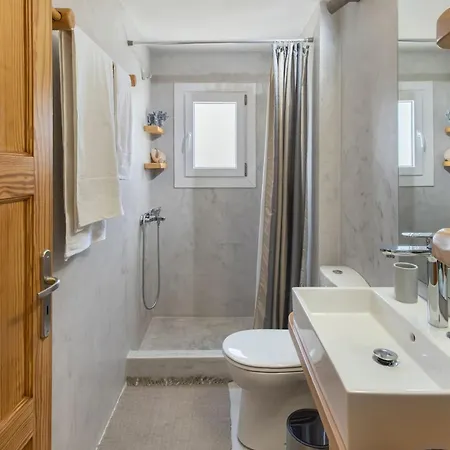 Vitamine Sea House - Island Living Paros *