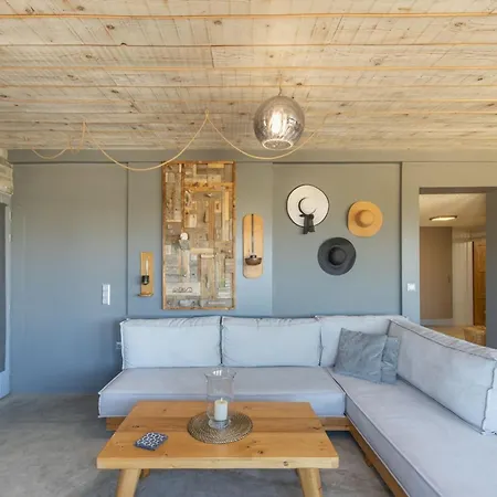 Vitamine Sea House - Island Living Paros * Parasporos