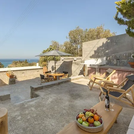 Vitamine Sea House Holiday home Parasporos