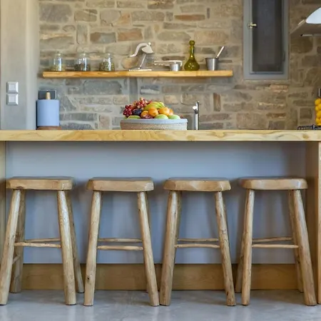 Vitamine Sea House - Island Living Paros Parasporos