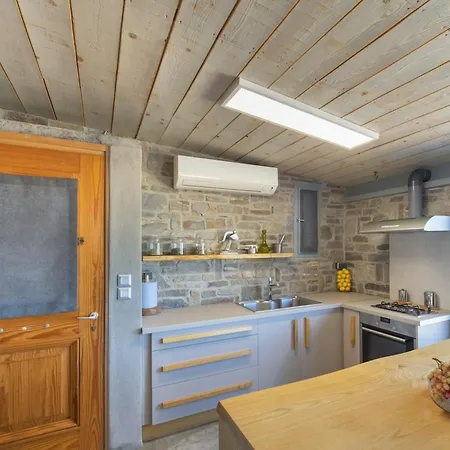 Vitamine Sea House - Island Living Paros * Parasporos