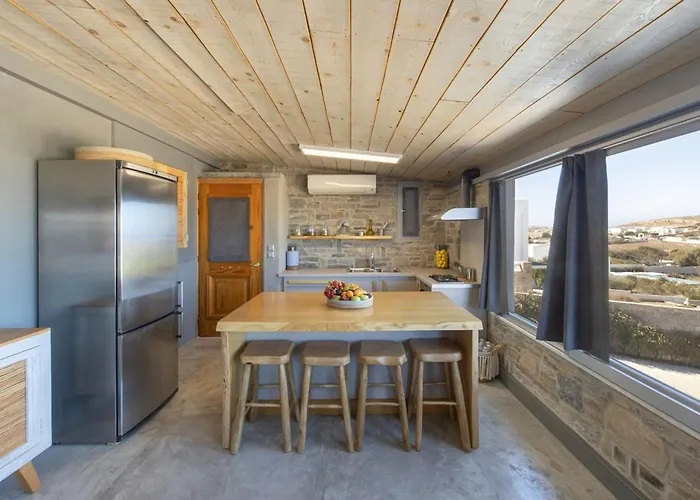 Vitamine Sea House - Island Living Paros Parasporos